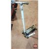 Image 1 : Blue Floor Jack