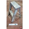 Image 1 : 2ft Aluminum Step Ladder
