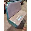 Image 1 : Bus Seat / Bench