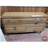 Image 2 : Dresser / Chest of Drawers (6 Drawer) (31-1/2"H x 54"W x 17"D)