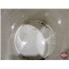 Image 5 : MEDALTA 6 Gallon Crock (15"H x 14"Dia) (Note: Hairline Cracks)