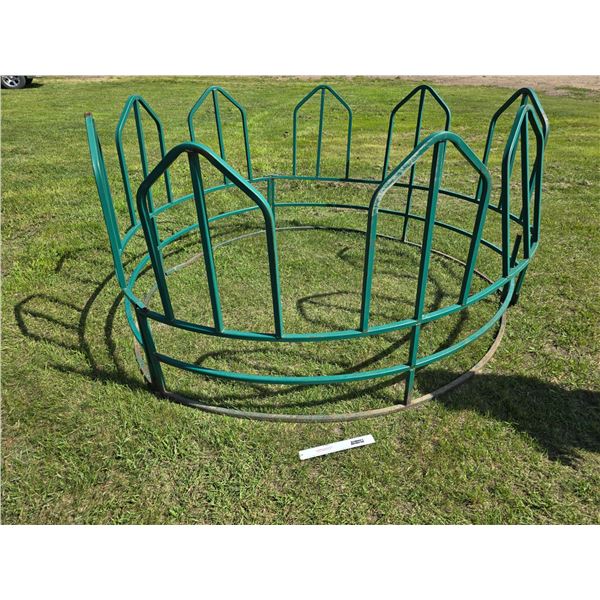 Bale Feeder