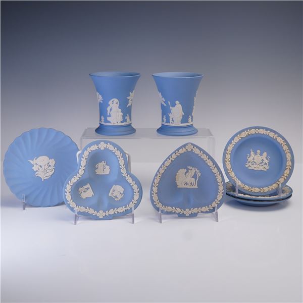 8pc Wedgwood Jasperware Items in Classic Blue & White Relief