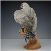 Image 3 : Boehm Porcelain Limited Edition Figurine, Peregrine Falcon