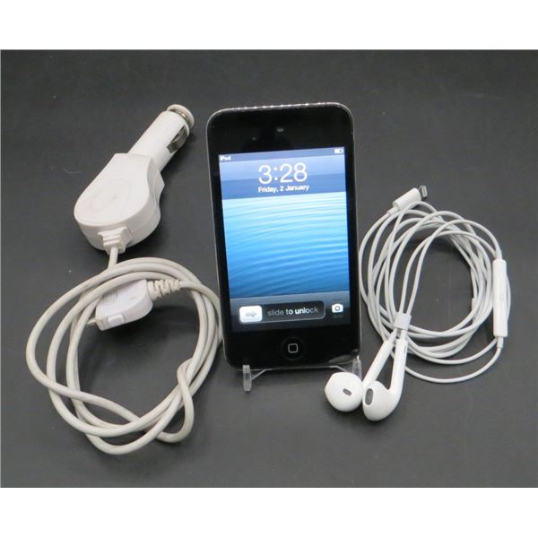 Apple 8GB IPOD Touch With Accessories Model A1367 (4th Generation)