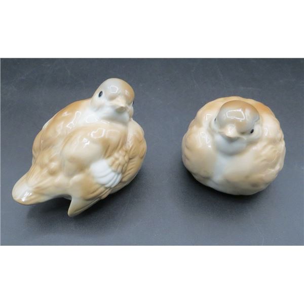 Set Of 2 Porcelain Sparrow Birds 4" Long x 3" Tall