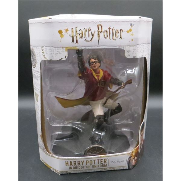 New Icon Heroes Harry Potter in Quidditch Uniform 8" PVC Figure