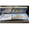 Image 3 : Academy Vintage RMS Titanic 1/350 Scale Plastic Model Kit #1402 With 2 Titanic Books