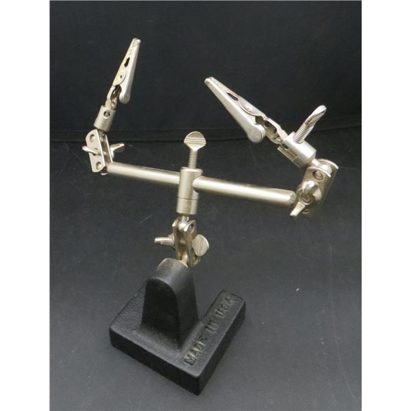 Solid Base & Stainless Steel Helping Hand Third Hand Multipurpose Clamp