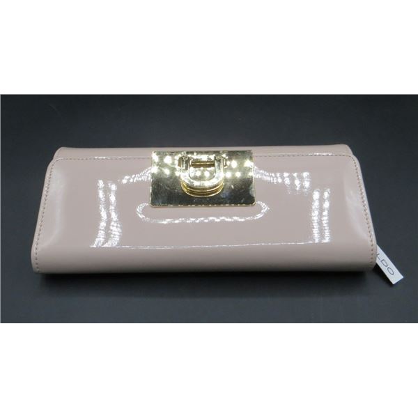 New Aldo Clutch Purse Bag With Gold Clasp ($45.00 Price Tag)