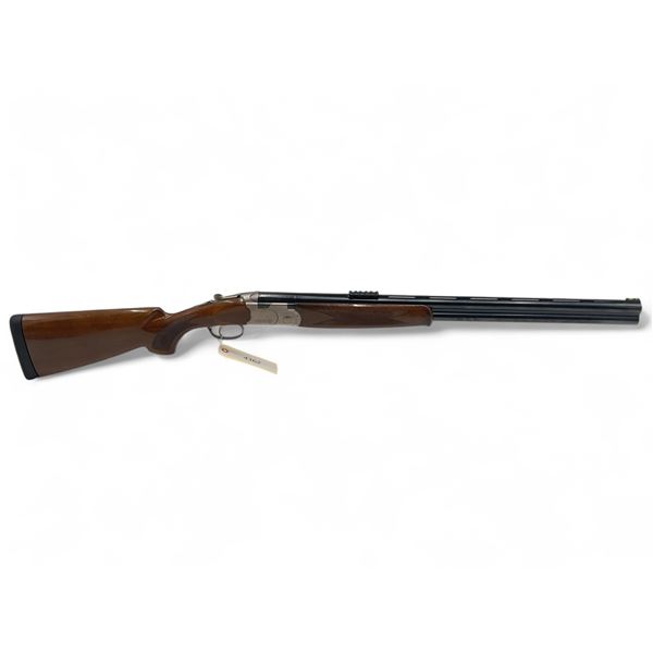 Beretta 686 Onyx Over Under Shotgun 12Ga 3" Chambers 28" Barrels Wood Stock