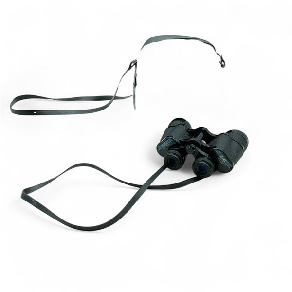 Tasco 8 X 40 mm Binoculars with Case