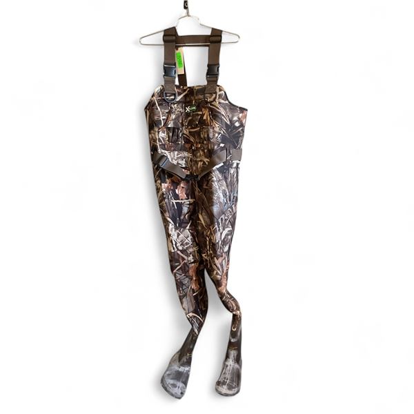 XPlore Suspender Chest Waders, Size 12 Boots in Advantage Max 4 Camo with Pockets and Shell Holders