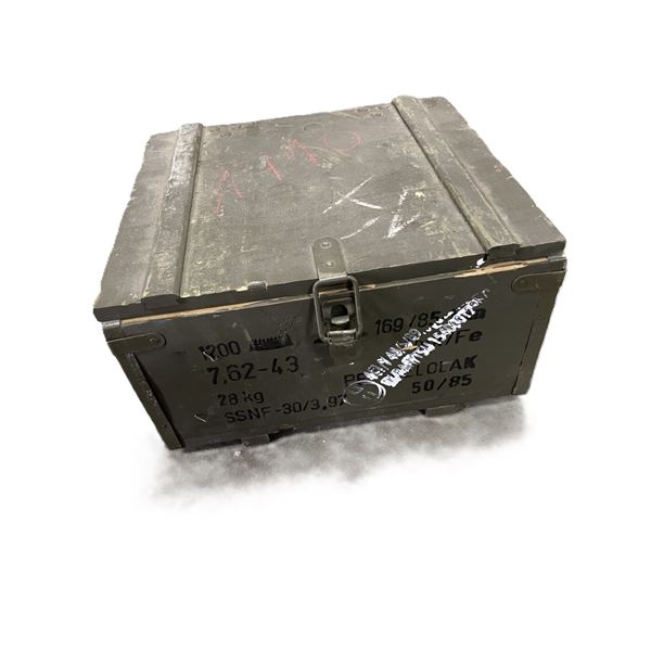 1x Empty Wood Vintage Ammo Box  Olive Green