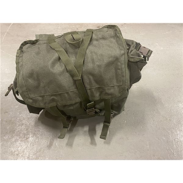 1x NBC Bag Commercial Remake Olive - Condition New