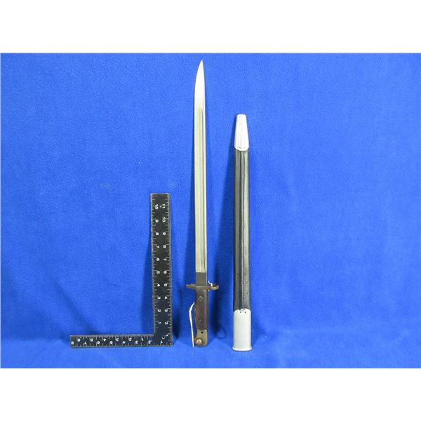 British Pattern 1907 Bayonet w/ Scabbard - Marked 1907 Sanderson w/ Broad Arrow