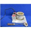 Image 2 : Lee Lead Melting Pot with Ladle - 120V, 500 Watts, AC Only