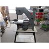 Image 2 : Beaver Delta 16 Band Saw and Stand with Casters - PICK UP ONLY