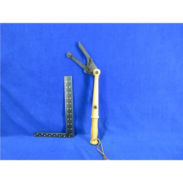 Remington Automatic Hand Trap Clay Target Thrower