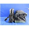 Image 2 : 2 Duffel Bags - Huibiao Air Express and Las Vegas