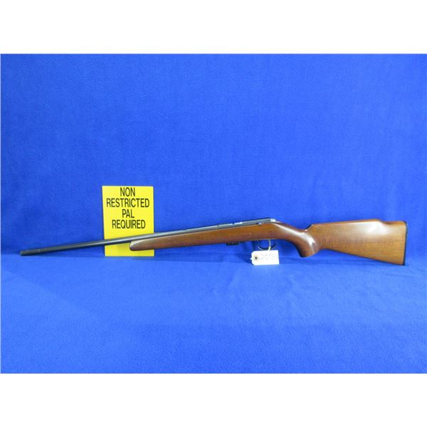 Non-Restricted - Anschutz Model 1400 in 22 LR