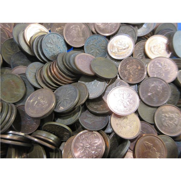 4 lbs of Canadian Pennies