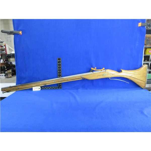 Replica Matchlock Rifle in approx 75 Cal.