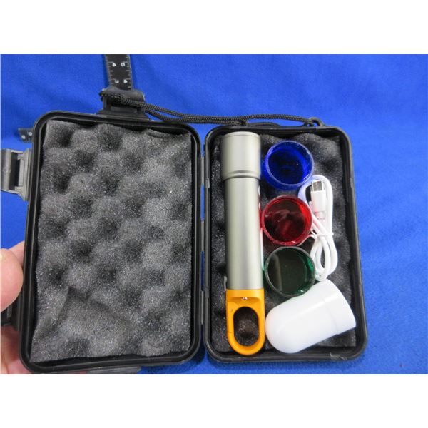 NEW - Cree LED Ultra Bright Flashlight Series