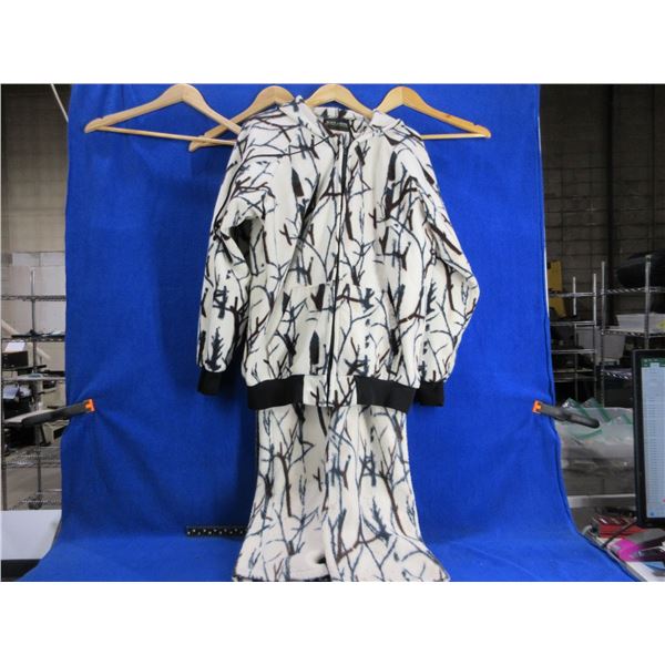 Black Arrow White Woodland Camo Fleece Pants & Jacket - Size X-Large