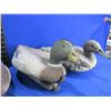 Image 3 : 4 Vintage Duck Decoys - 2 Woodstream D-100, 1 Carry Lite, 1 Made in Italy