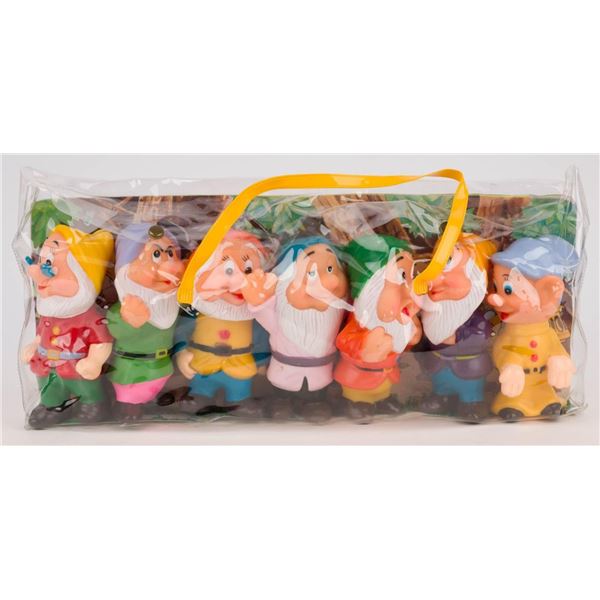 A 1970s "Snow White and the Seven Dwarfs" Play Kit.