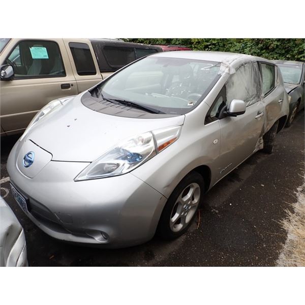 2011 Nissan LEAF
