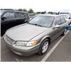 Image 1 : 1999 Toyota Camry