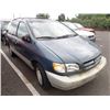 Image 2 : 2000 Toyota Sienna