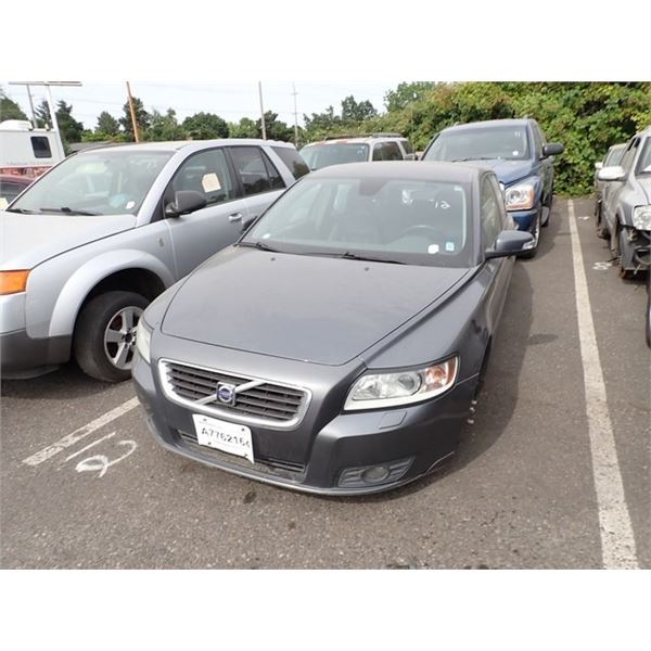 2010 Volvo V50