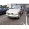 Image 1 : 2000 Toyota Sienna