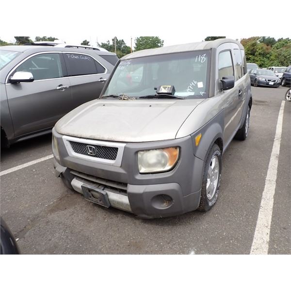 2004 Honda Element