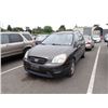 Image 1 : 2009 Kia Rondo
