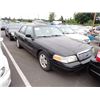 Image 2 : 2011 Ford Crown Victoria