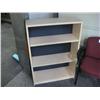 Image 1 : Maple Bookshelf