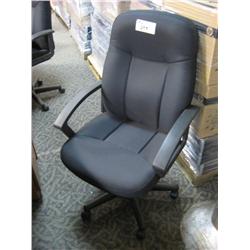 Black Mid Back Tilter Chair