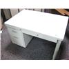 Image 1 : Steelcase Tank Desk