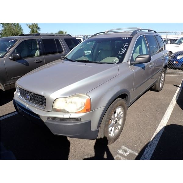 2004 Volvo XC90