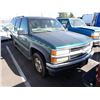 Image 2 : 1999 Chevrolet Suburban