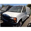 Image 1 : 2001 GMC Savana
