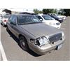Image 2 : 2003 Ford Crown Victoria