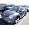 Image 1 : 2004 Volkswagen New Beetle