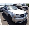 Image 2 : 2011 Dodge Avenger