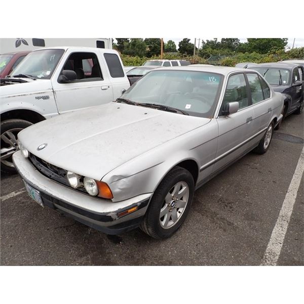 1993 BMW 525i