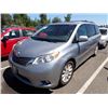 Image 1 : 2011 Toyota Sienna